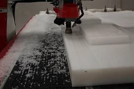 Empresa especializada em corte em router